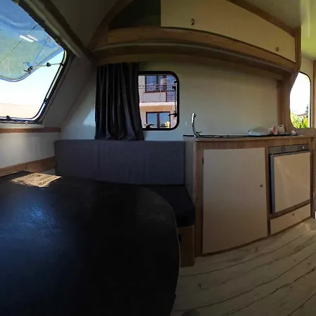 Tatry Camper Z Ogrodkiem I Widokiem Oraz Media Camping Murzasichle